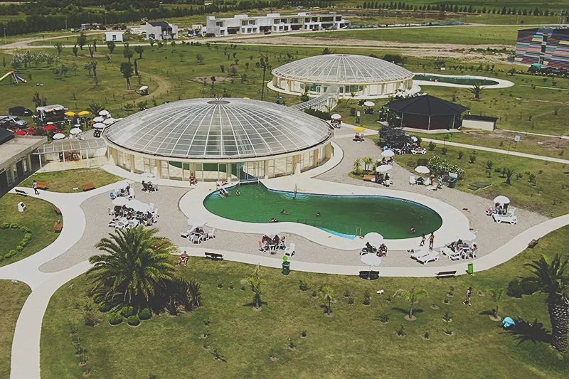 termas de Dolores / EN EL DIA